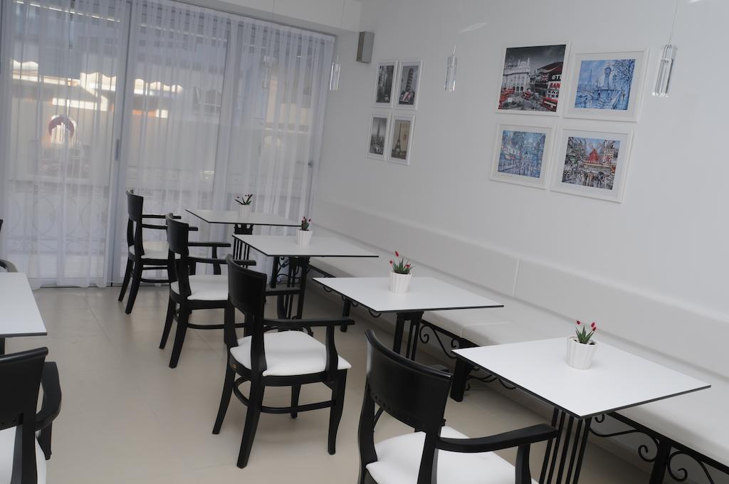 City Boutique Rooms Skopje Luaran gambar