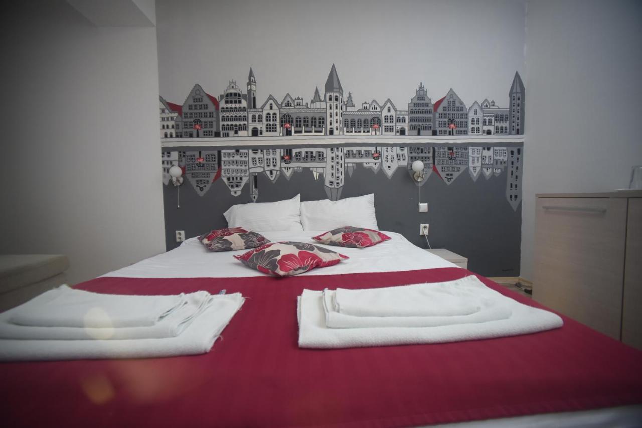City Boutique Rooms Skopje Luaran gambar